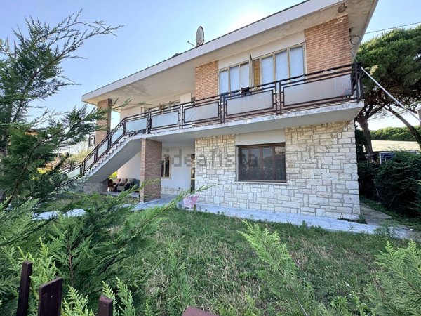 casa indipendente in vendita a Porto Viro