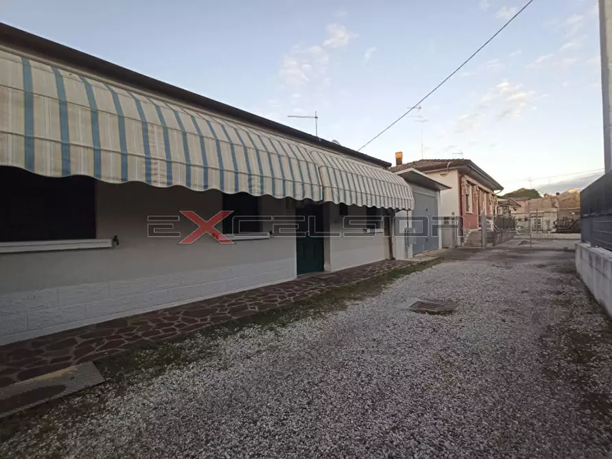 casa semindipendente in vendita a Porto Viro