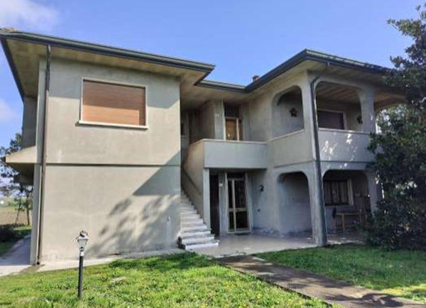 casa indipendente in vendita a Porto Viro