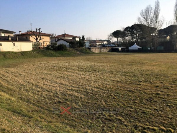 terreno agricolo in vendita a Porto Viro