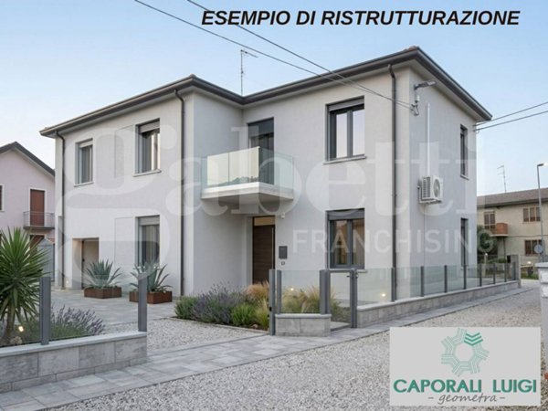 casa indipendente in vendita a Porto Viro
