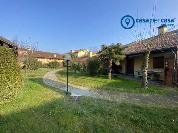 casa indipendente in vendita a Porto Viro in zona Porto Levante