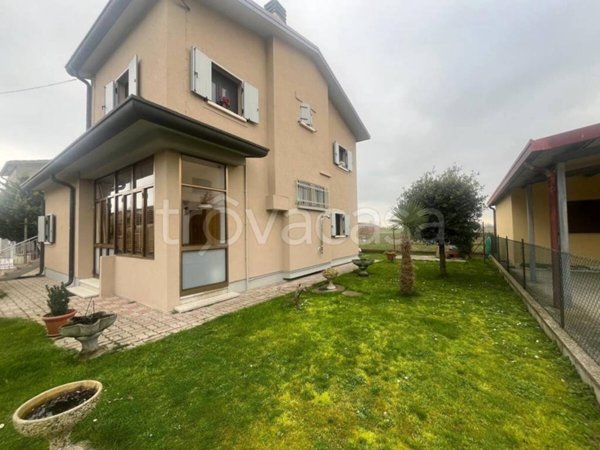 casa indipendente in vendita a Porto Viro