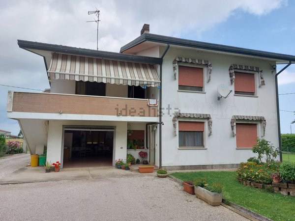 casa indipendente in vendita a Porto Viro in zona Ca' Cappellino