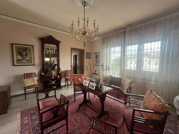 casa indipendente in vendita a Porto Viro