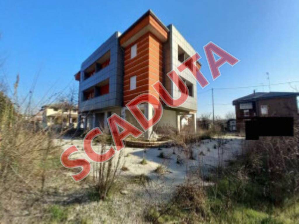 terreno edificabile in vendita a Porto Viro
