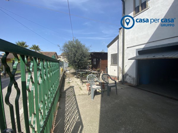 casa indipendente in vendita a Porto Viro