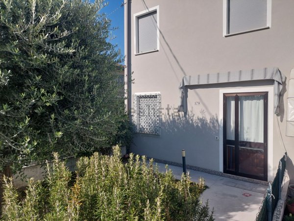 casa indipendente in vendita a Porto Viro
