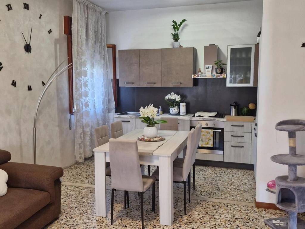 casa indipendente in vendita a Porto Viro