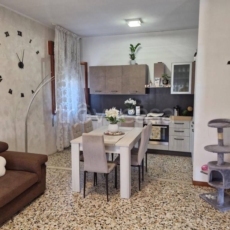casa indipendente in vendita a Porto Viro