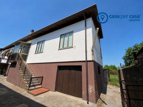 casa indipendente in vendita a Porto Viro
