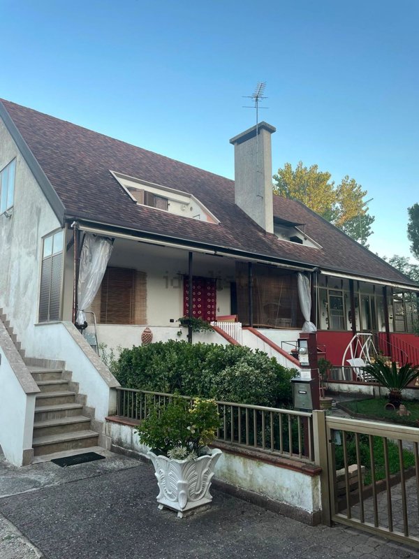 casa indipendente in vendita a Porto Viro