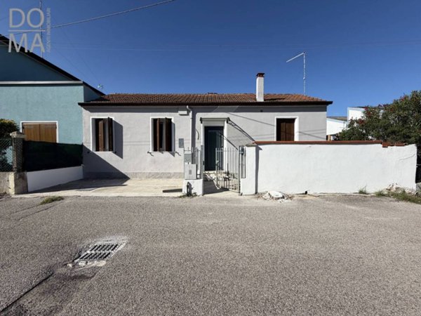 casa indipendente in vendita a Porto Viro