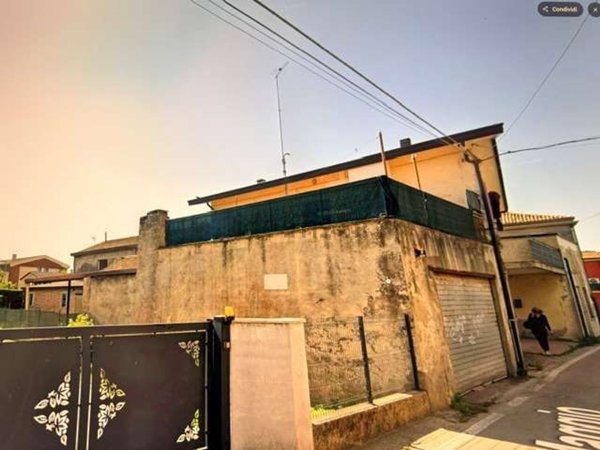 casa indipendente in vendita a Porto Viro