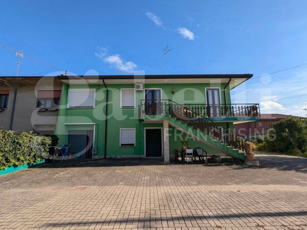 casa indipendente in vendita a Porto Viro