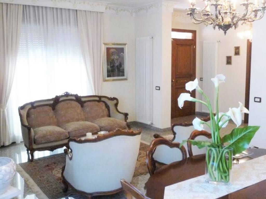 casa indipendente in vendita a Porto Viro