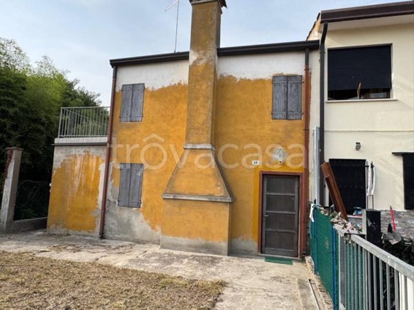 casa indipendente in vendita a Porto Viro