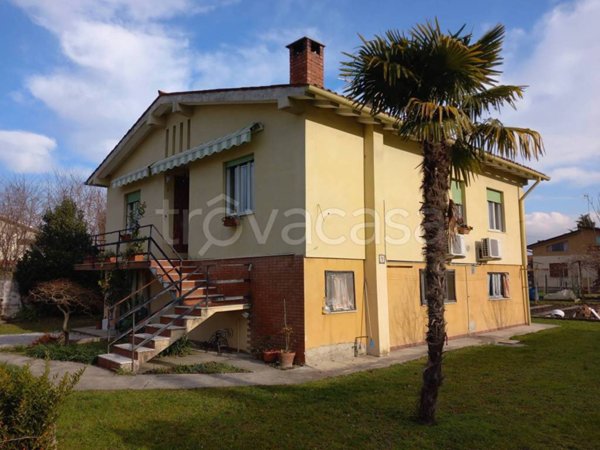 casa indipendente in vendita ad Aiello del Friuli