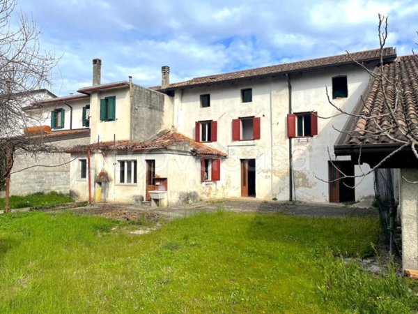 casa indipendente in vendita ad Aiello del Friuli