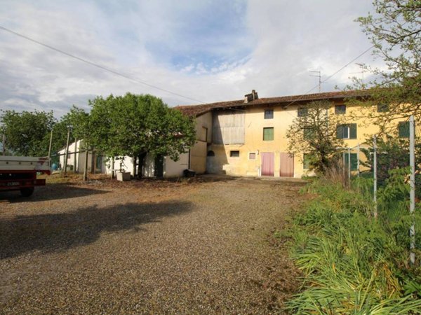 casa indipendente in vendita ad Aiello del Friuli