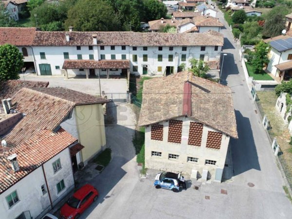 casale in vendita ad Aiello del Friuli