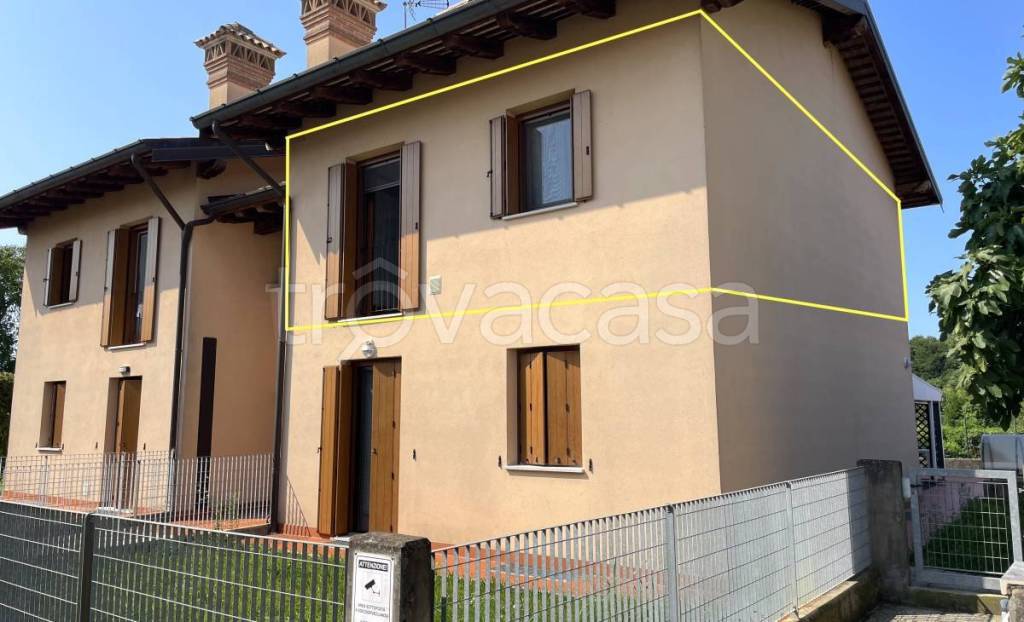 appartamento in vendita ad Aiello del Friuli