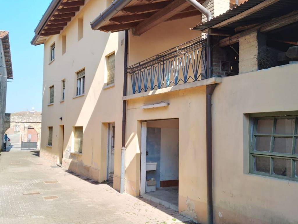 casa indipendente in vendita ad Aiello del Friuli