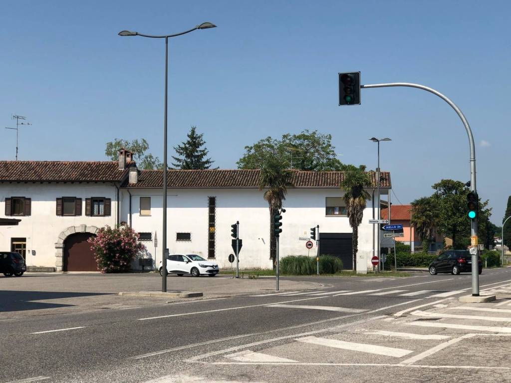 ufficio in vendita ad Aiello del Friuli