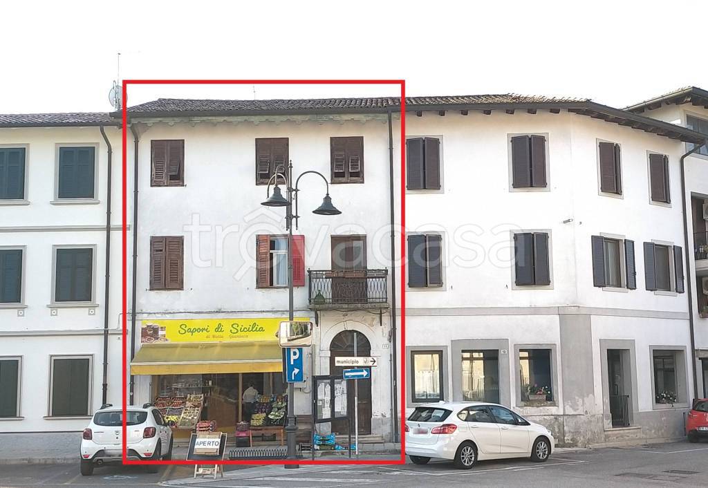 locale commerciale in vendita ad Aiello del Friuli