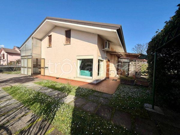 casa indipendente in vendita ad Aiello del Friuli