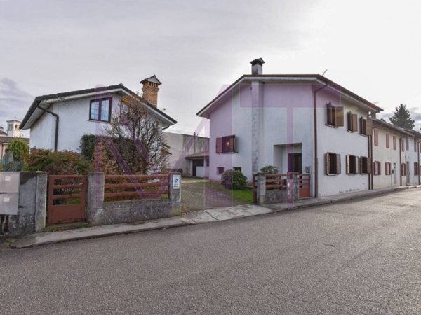 casa indipendente in vendita ad Aiello del Friuli