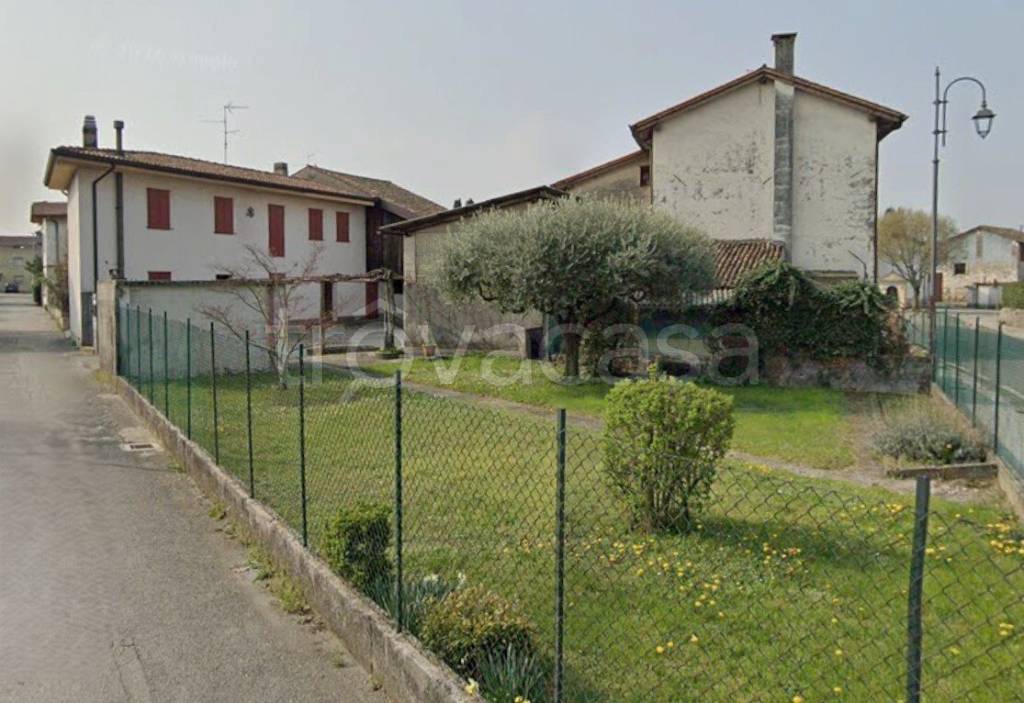 casa indipendente in vendita ad Aiello del Friuli