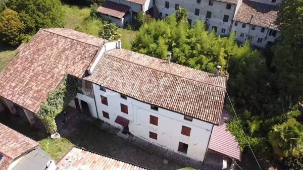 casa indipendente in vendita ad Aiello del Friuli