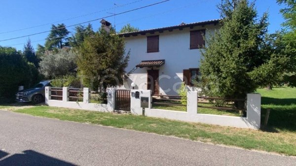 casa indipendente in vendita ad Aiello del Friuli