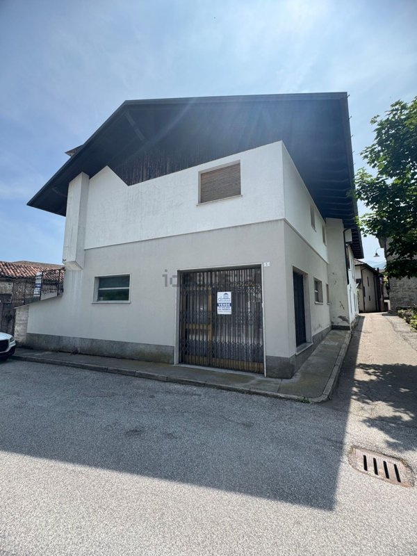 casa indipendente in vendita ad Ampezzo