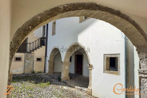 casa indipendente in vendita ad Ampezzo