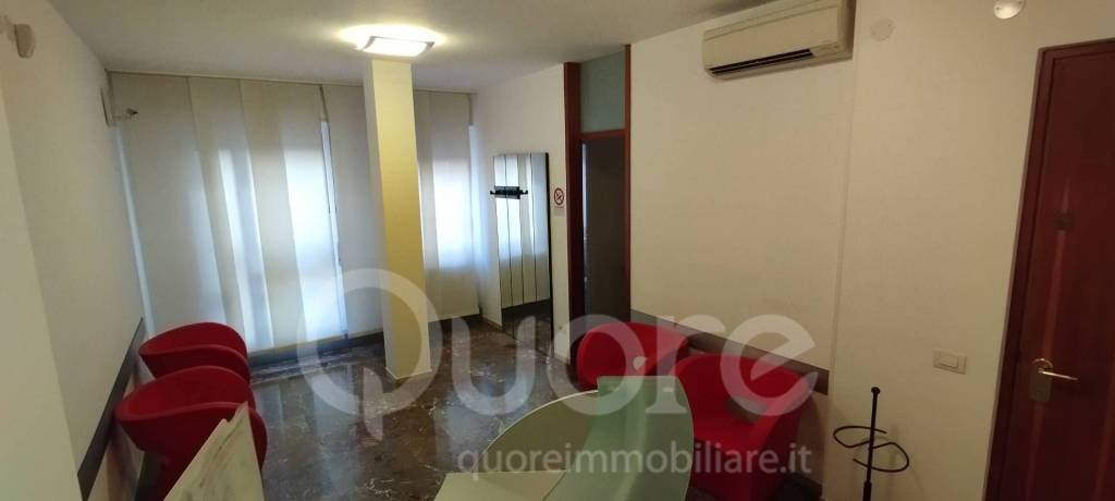 ufficio in vendita ad Aquileia