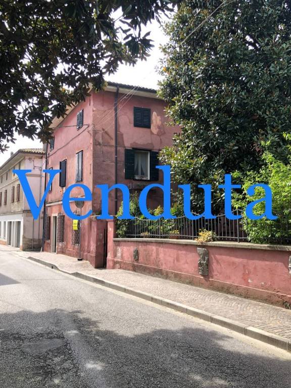 casa indipendente in vendita ad Aquileia in zona Monastero