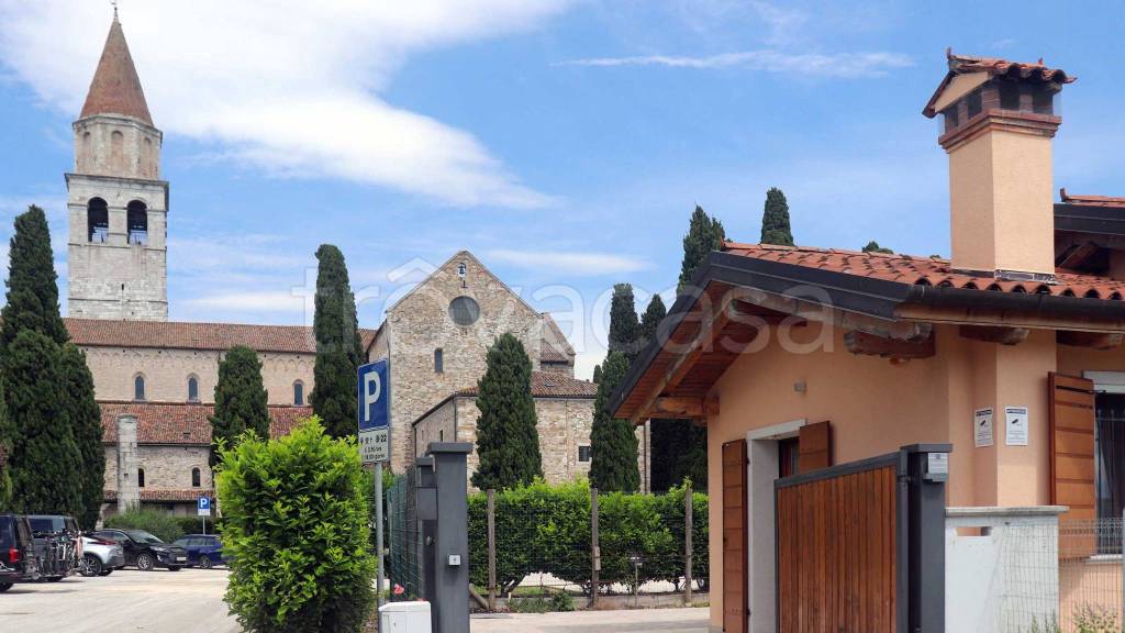casa indipendente in vendita ad Aquileia