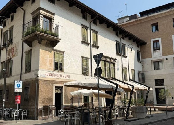 locale commerciale in vendita ad Aquileia