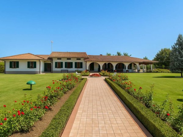 casa indipendente in vendita ad Aquileia