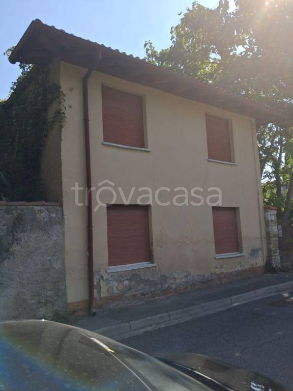 casa indipendente in vendita ad Aquileia in zona Monastero