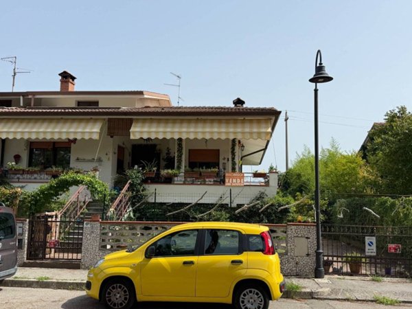 casa indipendente in vendita ad Aquileia in zona Belvedere