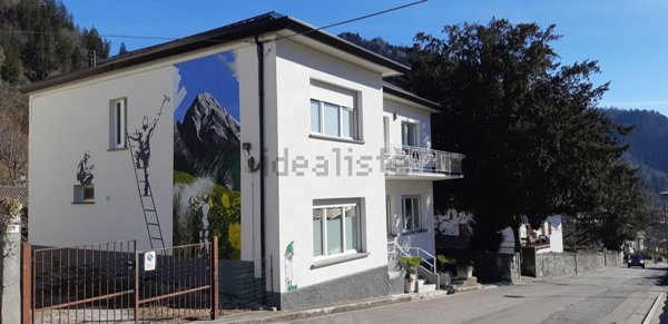 casa indipendente in vendita ad Arta Terme