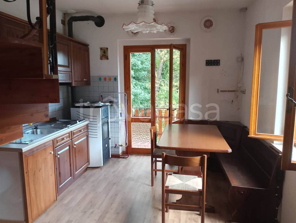 appartamento in vendita ad Arta Terme