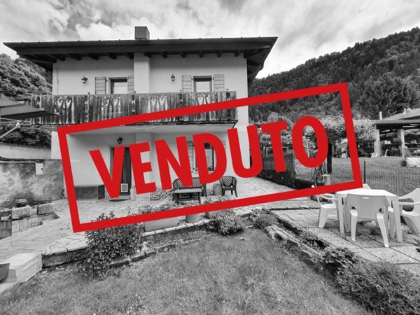 casa indipendente in vendita ad Arta Terme