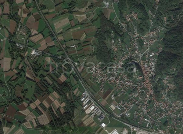 monolocale in vendita ad Artegna