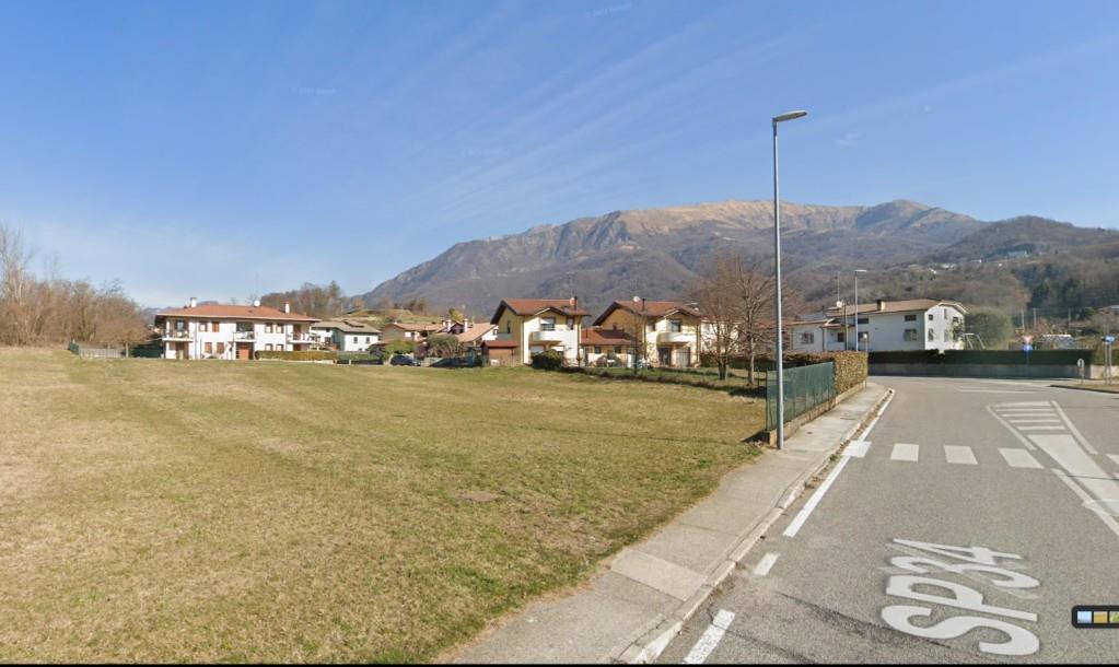 terreno edificabile in vendita ad Artegna