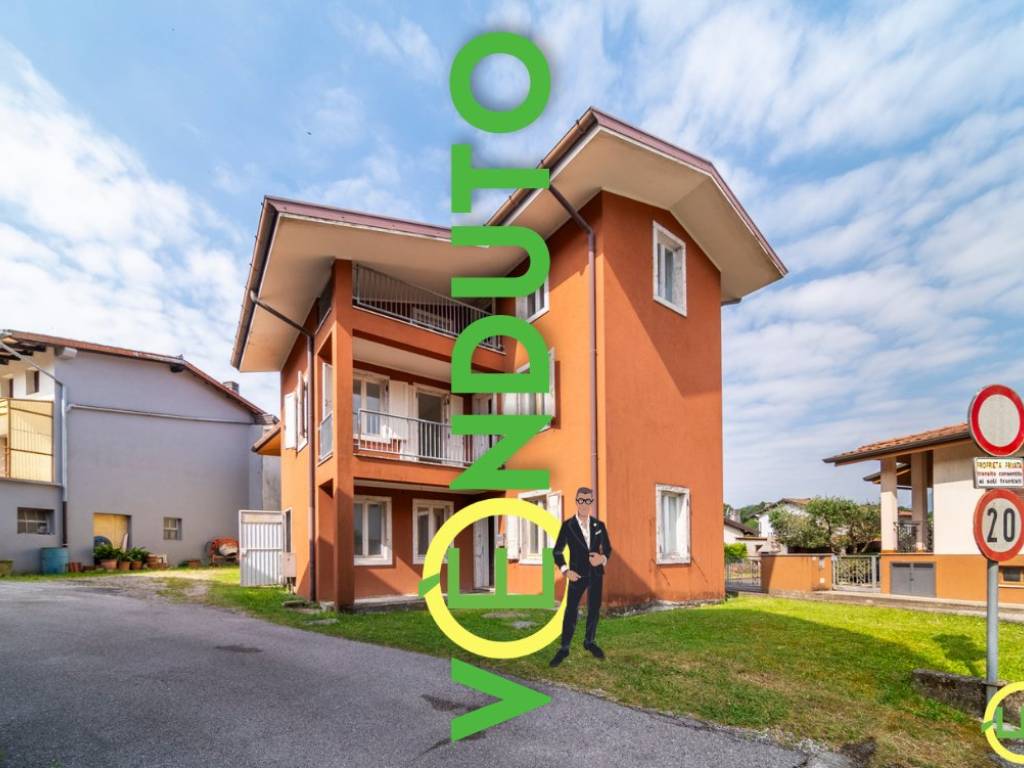 casa indipendente in vendita ad Artegna in zona Sornico