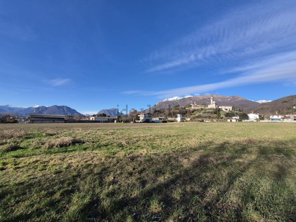 terreno edificabile in vendita ad Artegna